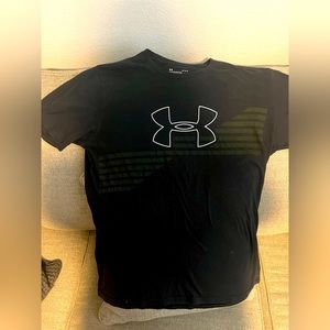 Men’s Graphic Under Armour Tee